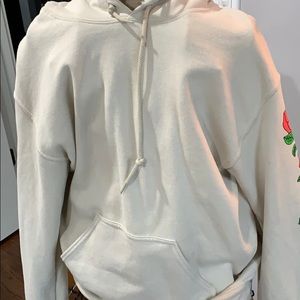 Rose lined Hoodie♥️♥️